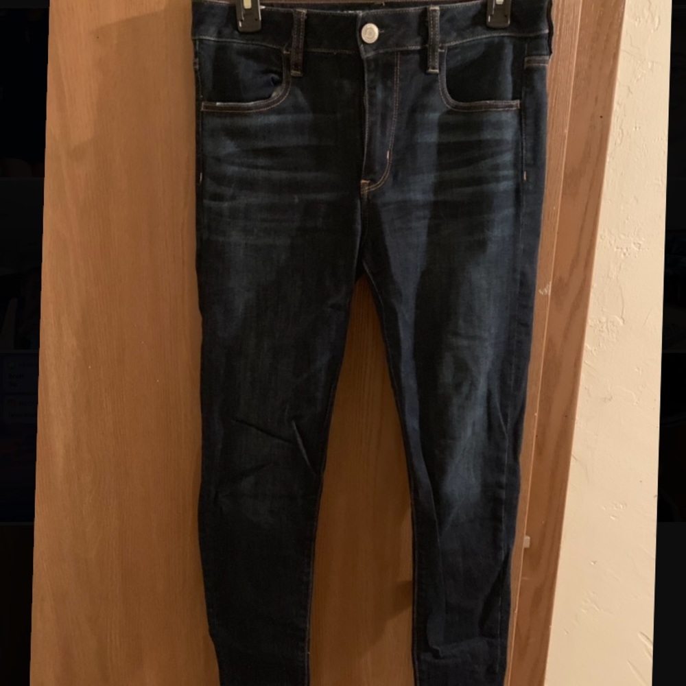 American Eagle Dark Wash High Rise Jean